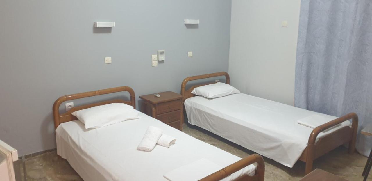 Pansion Marousa Méthana Exterior foto